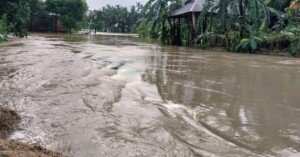 Ten Sunamganj villages submerged by flood, rain continues