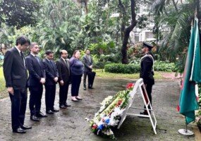 Diplomats pay tribute to victims of Holey Artisan attack