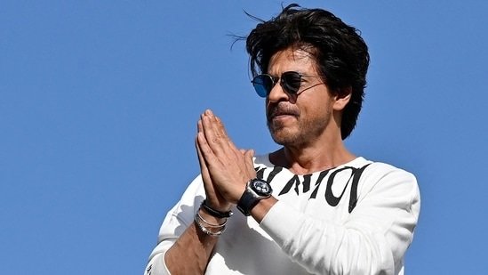 Shah Rukh Khan meets with accident on set, undergoes surgery in US: Report