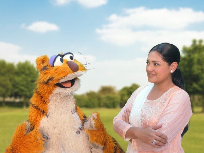 Sisimpur’s Halum and Tisha together on International Tiger Day