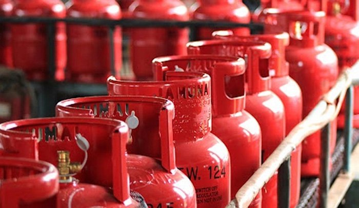 Govt raises 12kg LPG cylinders price again