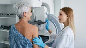 Anastrozole: Thousands to be offered drug to prevent breast cancer in England