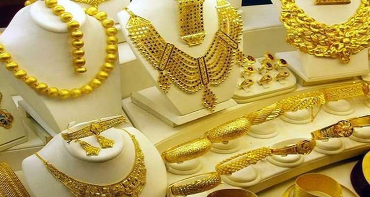Gold hits Tk 1.11 lakh after raised by Tk 1,750 per bhori