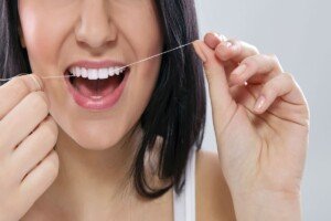 Unlocking the power of flossing for dental wellness