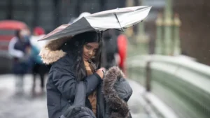 Southern England: Heavy rain set to fall with flood warnings in place