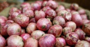 Murikata onion price goes over Tk 100 per kg in just 2 days