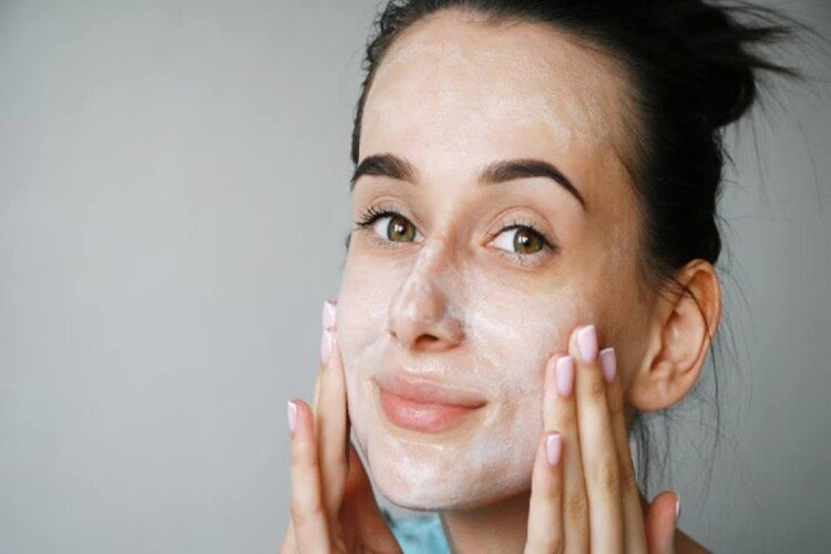 Unlocking the benefits of milk on skin