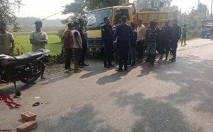Two killed as truck rams motorcycle in Kulaura