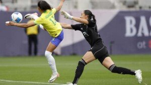 Brazil ease into Gold Cup final with win over Mexico