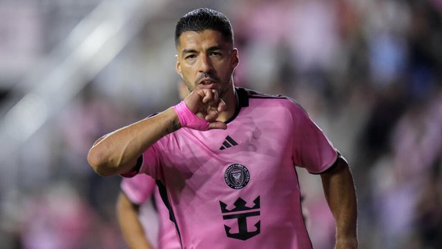 Suarez on target but Miami held; Cincinnati draw
