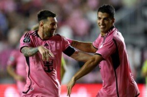 Messi and Suarez fire Miami into CONCACAF quarters