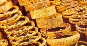 Gold price nears 1.2 lakh per bhori