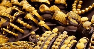 Gold price drops again by Tk 1,155 per bhori