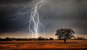 Lightning strike kills 3 in Sunamganj