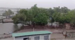 Land depression weakens over Sylhet, cautionary signal 3 issued for ports