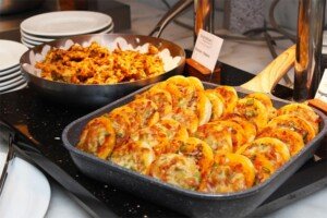 Dhaka Regency celebrates Mothers Day