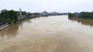 Water level above danger point in Surma, Kushiyara