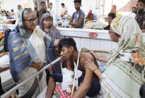 PM Sheikh Hasina visits victims of mayhem at Pongu Hospital