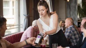 UK economy continues recovery with 0.6% growth