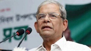 Mirza Fakhrul leaves for Singapore for medical treatment