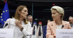 EU chief unveils her new team with women in top roles