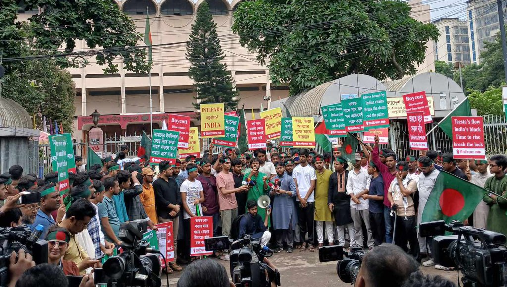 Long march held demanding demolition of dams built by India