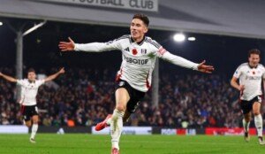 Fulham strike twice in stoppage time to beat Brentford