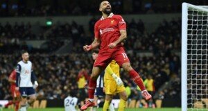 Liverpool hit Spurs for six, Man Utd embarrassed by Bournemouth