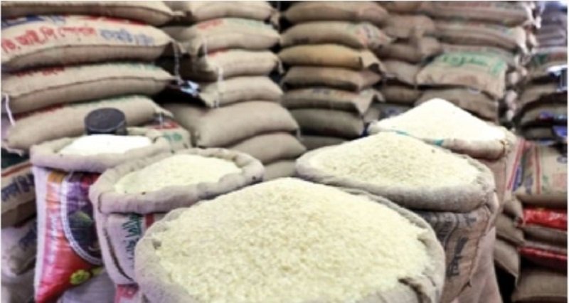 Ships carrying rice from India, Myanmar reach Ctg port