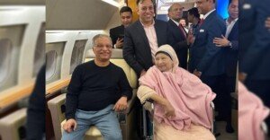 Khaleda Zia reaches London