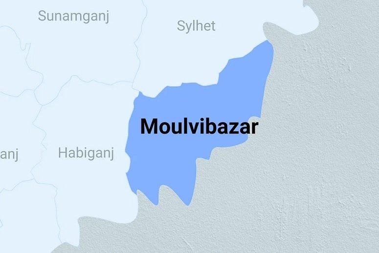 Trader crushed under train in Moulvibazar