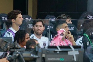 Messi watches from bench as 10-man Miami narrowly defeat Charlotte