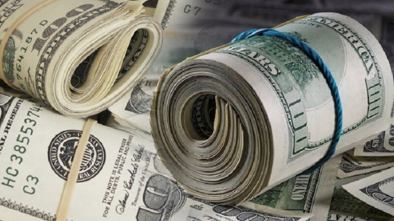 Dollar price remains around Tk122 despite implementation of market-based exchange rate