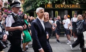 London is ‘really safe’ city, says Met chief, as Sadiq Khan is confronted on surge in knife crime