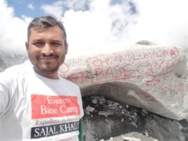 In memory of Sajal, Aziz reaches Everest Base Camp