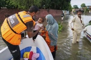 Deadly floods kill 34, displacing thousands in Pakistan, India