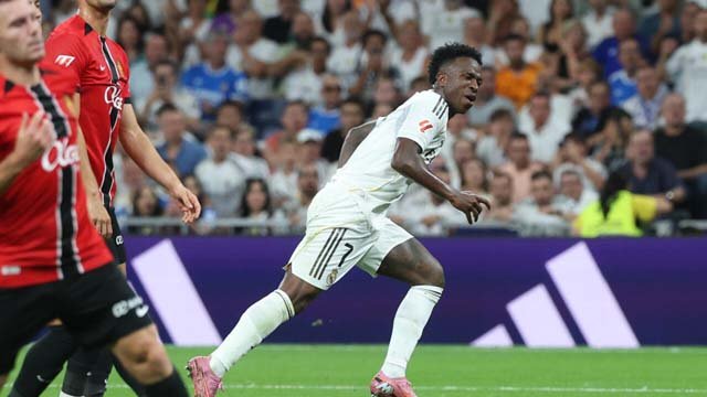 Real Madrid maintain perfect start while Atletico Madrid stumble again