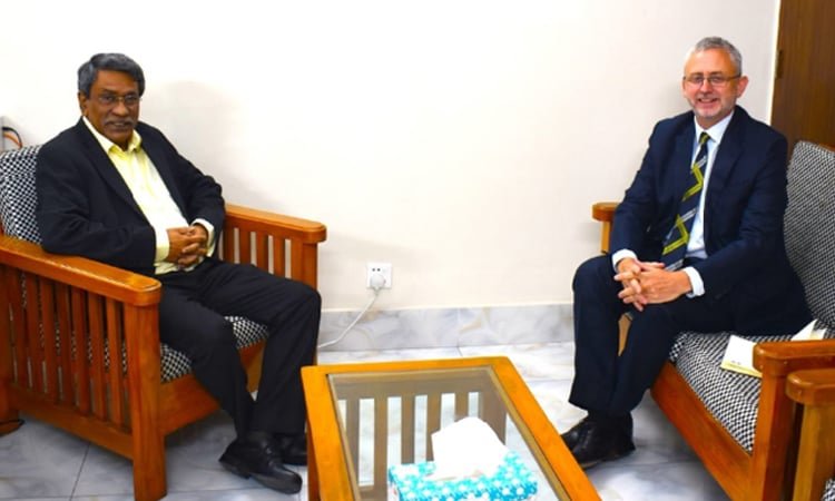 Miller meets Prof Ali Riaz