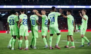 Barcelona cruise past nine-man Mallorca in La Liga opener but Flick unimpressed with team’s effort