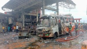 CNG station blast in Habiganj injures 6, burns 11 vehicles