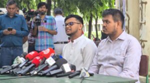 Mahin withdraws from DUCSU election, extends support to Baker