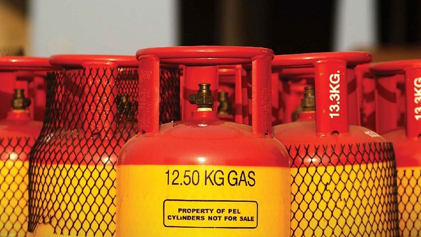 12-kg LPG price cut by Tk 3 per cylinder