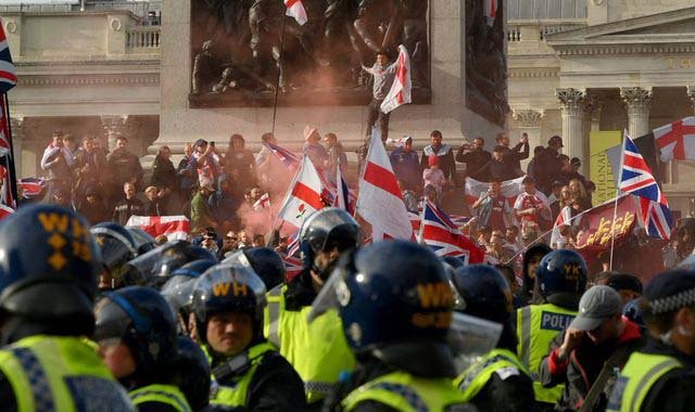 Clashes erupt in London as far-right rally draws up to 150,000 protesters