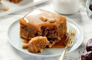 Mary Berry’s sticky toffee pudding recipe is easy ‘all-in-one’ dessert – no dates