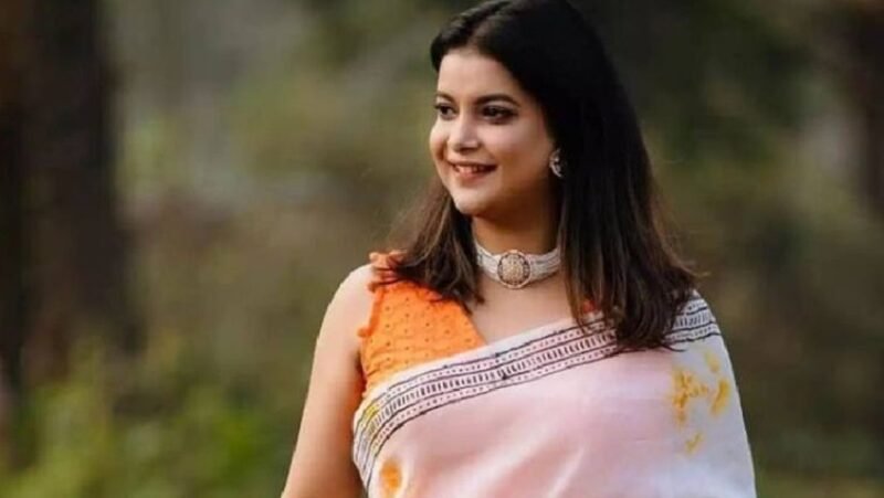 Sabnam Faria ties knot