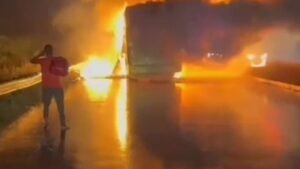 25 killed as bus catches fire after crash in India