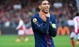 Psg return to top of Ligue 1 with 3-0 win over Brest as Marseille slip at Lens