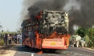 At least 20 killed in India bus fire