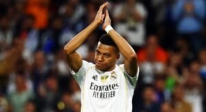 Madrid end El Clasico losing streak with 2-1 win