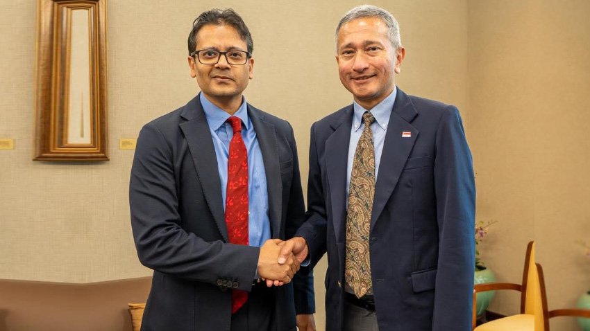 Singapore interested in closer cooperation with Bangladesh